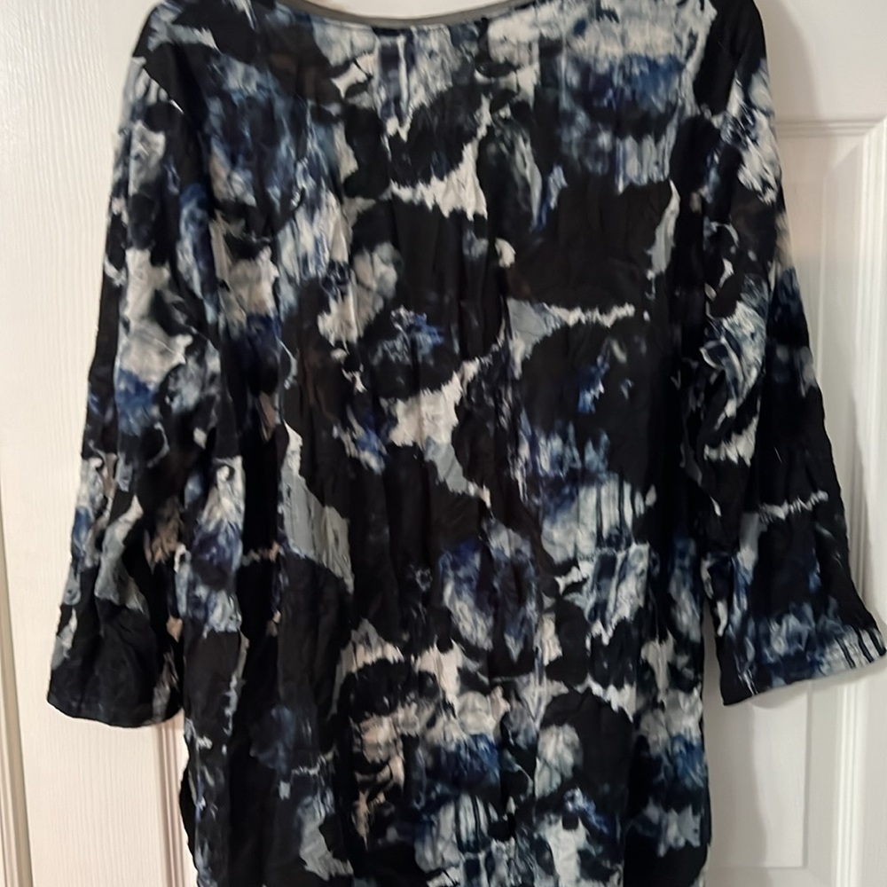 Tunic - Picture 4 of 4